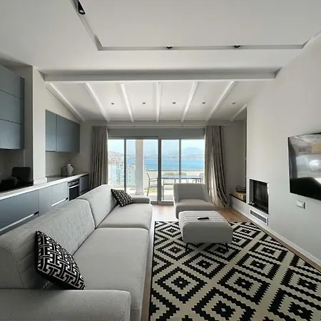 Apartamento Penthouse With Jackuzy